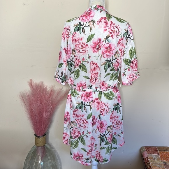Show me your mumu • floral tie waist robe - Picture 2 of 6